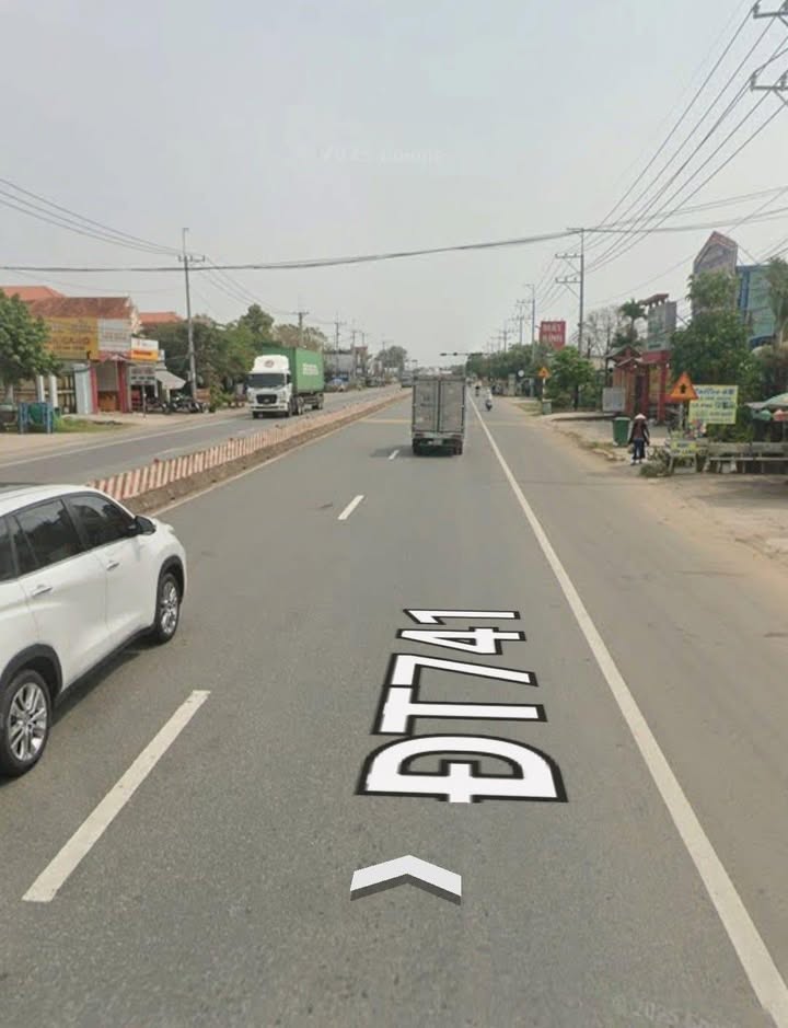 Đất Vĩnh Hòa, Phú Giáo 250m² giá 2.25 tỷ - Sổ đỏ chính chủ, tiện ích đầy đủ!