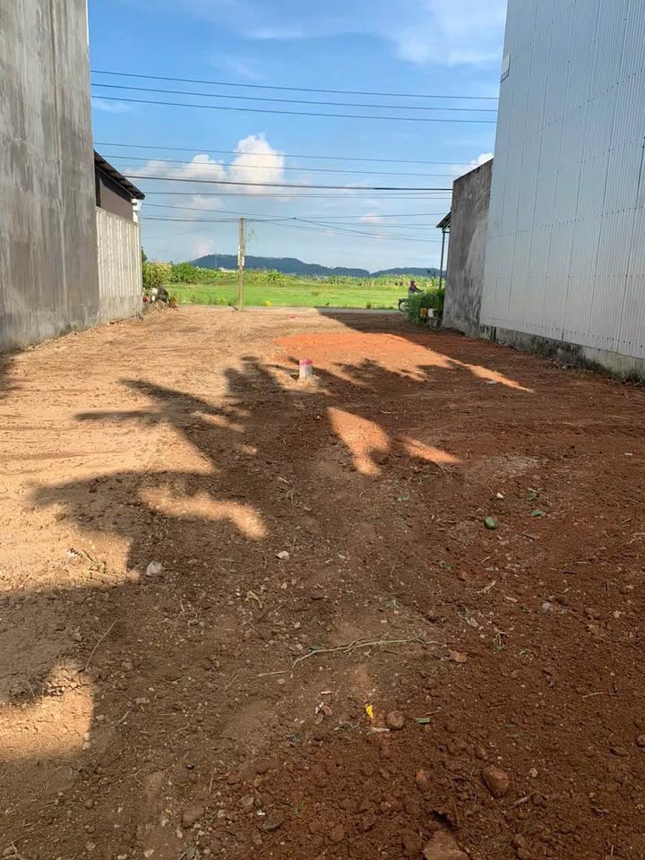 Đất nền KDC 2B Sơn Tịnh 120m² giá 1.7 tỷ - Hướng Đông mát mẻ