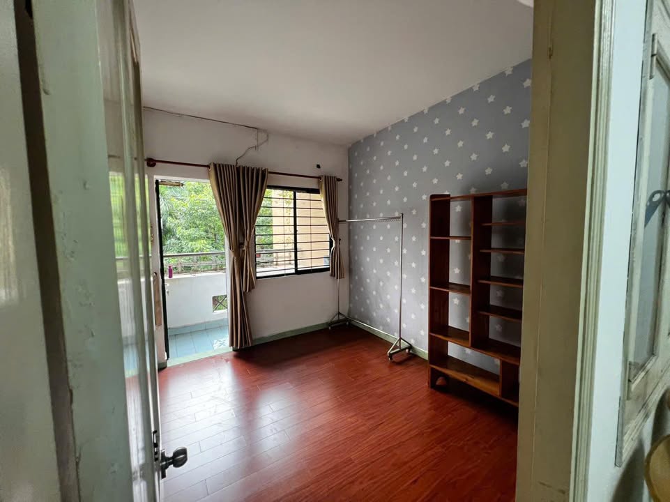 Căn hộ Chung cư Bàu Cát 2, quận Tân Bình, 58m² giá 2.6 tỷ - Sổ hồng lâu dài!