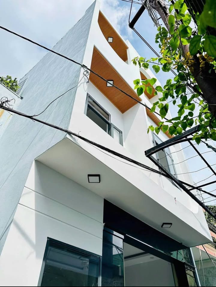 Nhà 3 tầng tại đường Võ Mười, Quy Nhơn 99m² giá 2.85 tỷ - Vị trí siêu tiện ích!