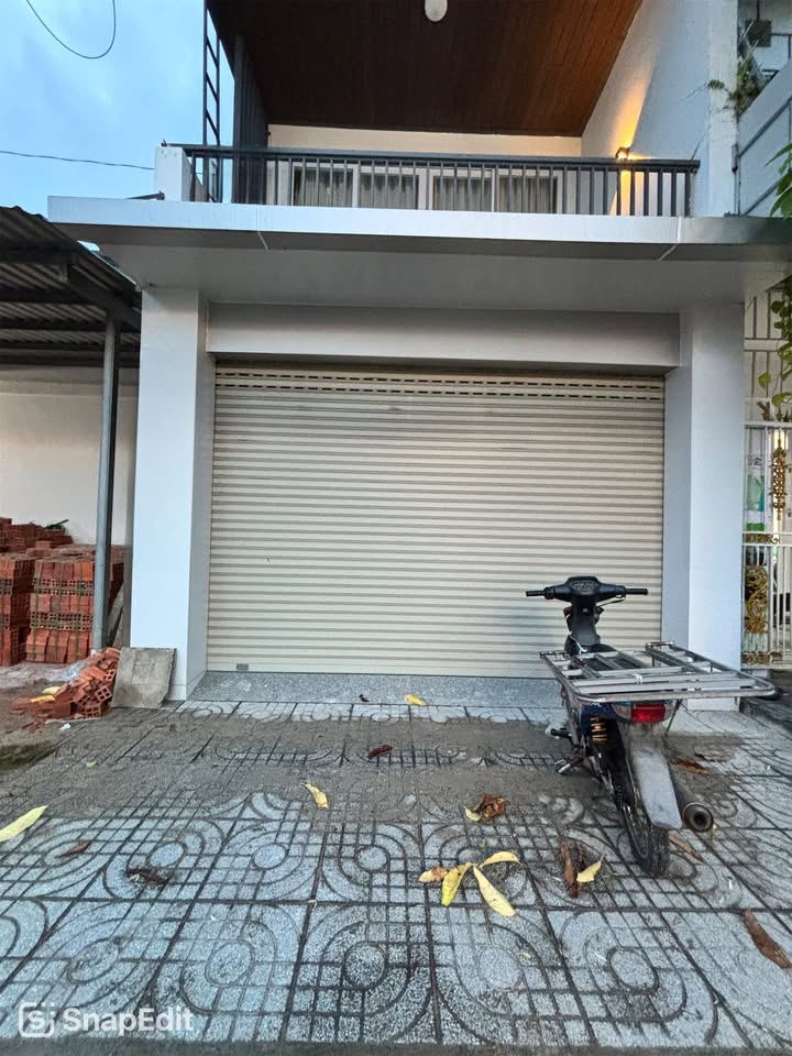 Nhà mặt tiền Ngô Quyền, Rạch Giá 2 tầng giá 10 triệu - Kinh doanh thuận lợi!