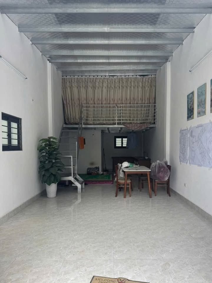 Nhà C4 Vạn Phúc, Thanh Trì 35m² giá 2.25 tỷ - Sẵn sàng vào ở ngay!