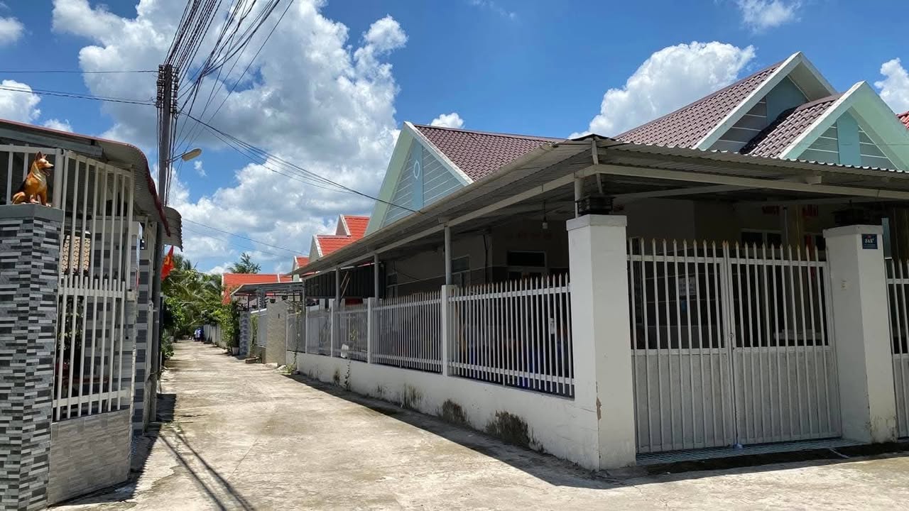 Đất nền góc đẹp Xã Phú Nhuận, Bến Tre 319.7m² - Giá chỉ 1.439 tỷ!