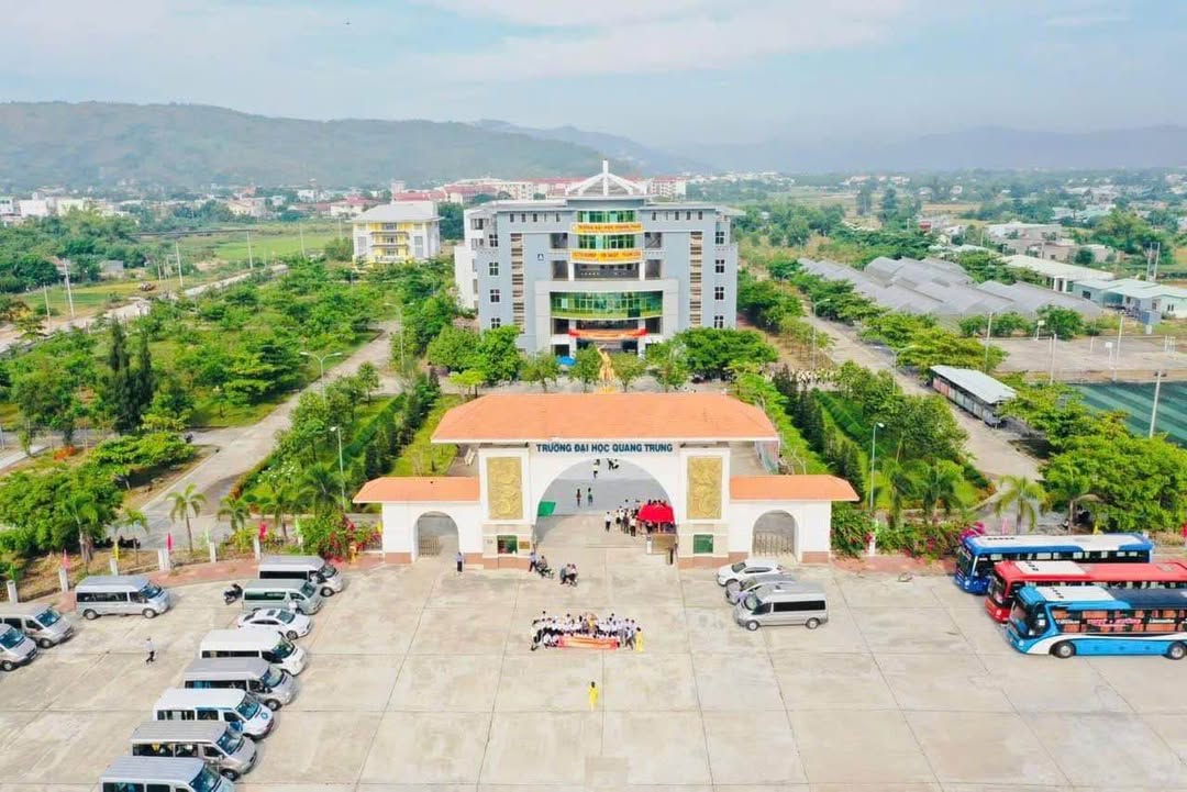 Đất nền Nhơn Phú 100m² giá 2.05 tỷ - Mặt tiền đường số 8, thương lượng nhẹ!