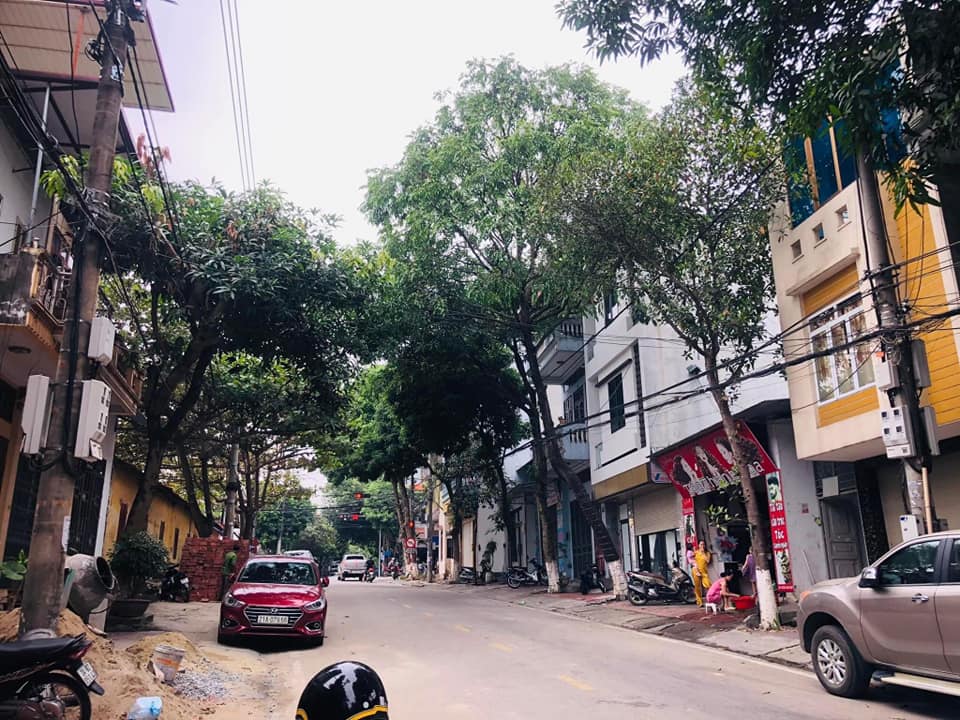 Nhà cấp 4 đường Hoàng Văn Thụ, Cốc Lếu, Lào Cai 80m² giá 1.9 tỷ - Bán gấp!