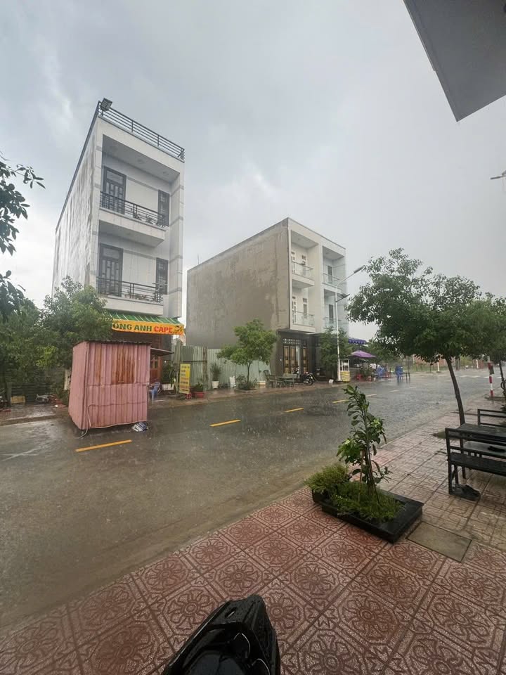 Đất nền khu dân cư Nam An Dĩ An 64m² giá 2.35 tỷ - Sổ hồng chính chủ, xây dựng tự do!