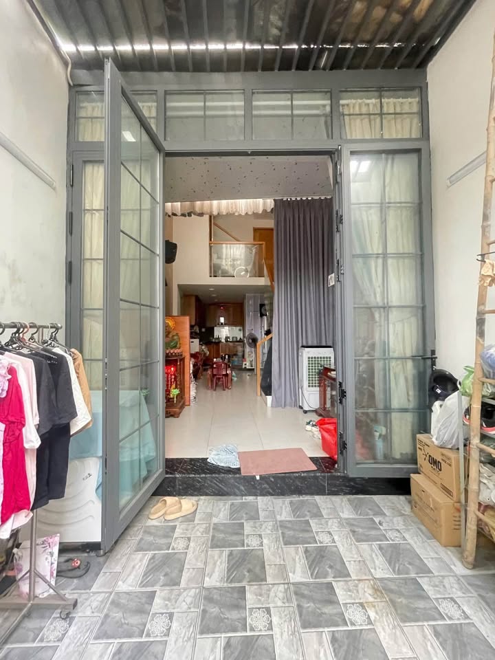 Nhà 3 tầng mặt tiền đường Số 2, Thủ Đức - Diện tích 45m², giá 6.6 tỷ, đầu tư sinh lời!