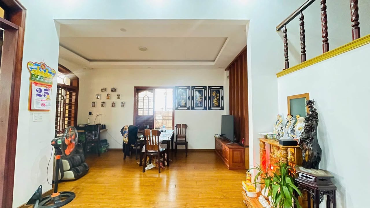 Nhà lô góc cấp 4 Hẻm Ngô Gia Khảm - 270m² giá 4 tỷ - Thương lượng ngay!