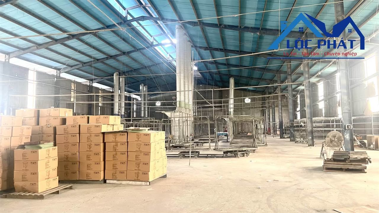 Xưởng cho thuê 2100m² xã Thiện Tân, Vĩnh Cửu - Giá thuê chỉ 84 triệu/tháng!