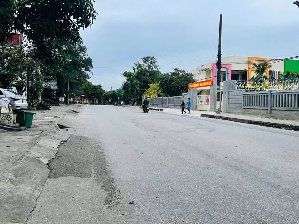 Đất đẹp 117m² tại đường Nguyễn Thị Minh Khai, Bỉm Sơn - Giá chỉ 1.05 tỷ!