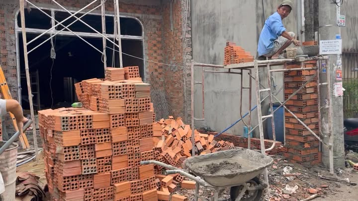 Nhà 1 trệt 1 lầu tại ấp 5, Vĩnh Cửu, 100m² giá 2.5 tỷ - Thiết kế hiện đại, dọn vào ở ngay!