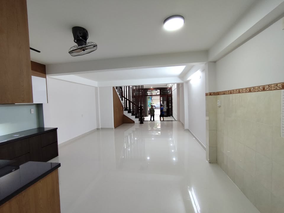 Nhà 3 Tầng Nguyễn Thị Định, Sơn Trà, 90m² - Tiện Kinh Doanh, Giá Tốt!