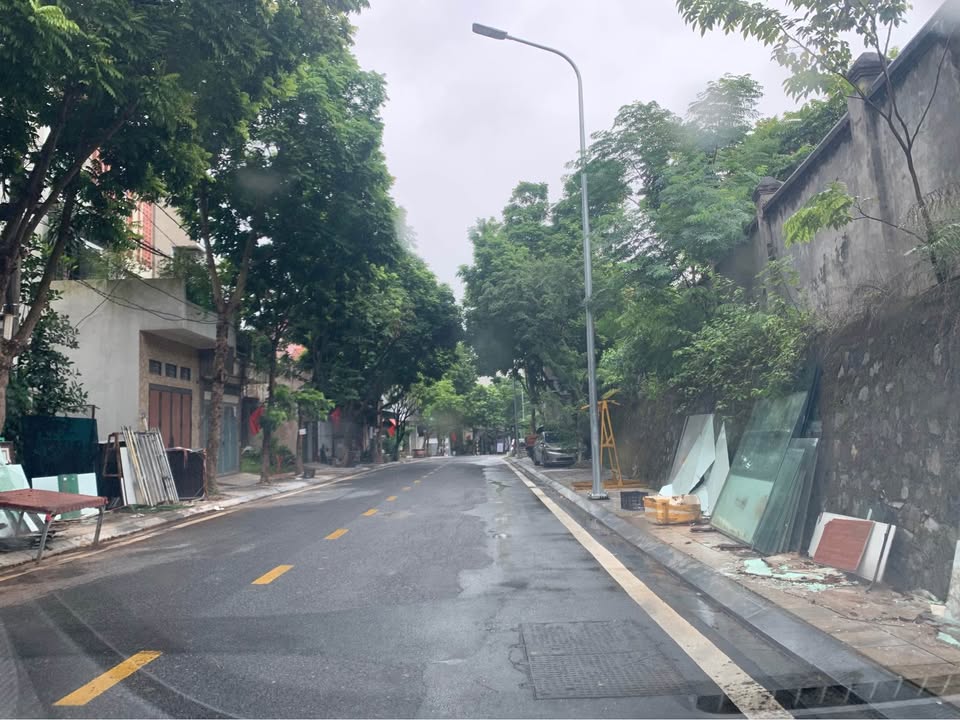 Nhà cấp 4 đường Ngô Gia Tự, phường Vĩnh Phúc, 80m², giá 2 tỷ - Nhà đẹp, dân cư đông đúc!