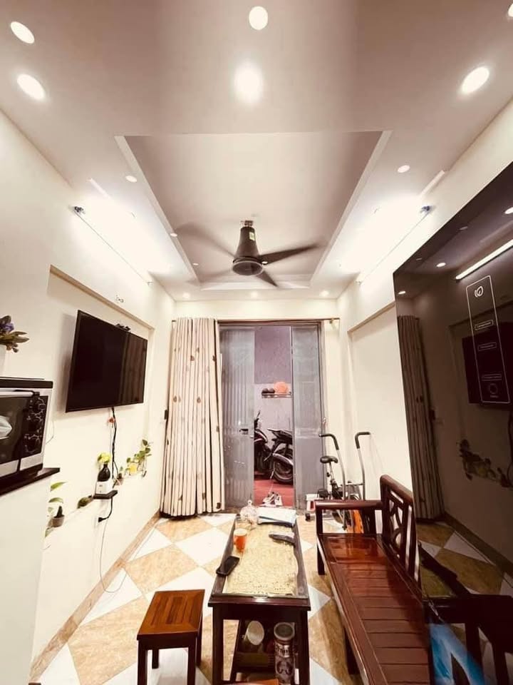 Nhà riêng Nguyễn Khoái, Hai Bà Trưng 25m² giá 1.78 tỷ - Pháp lý chuẩn, giá tốt!