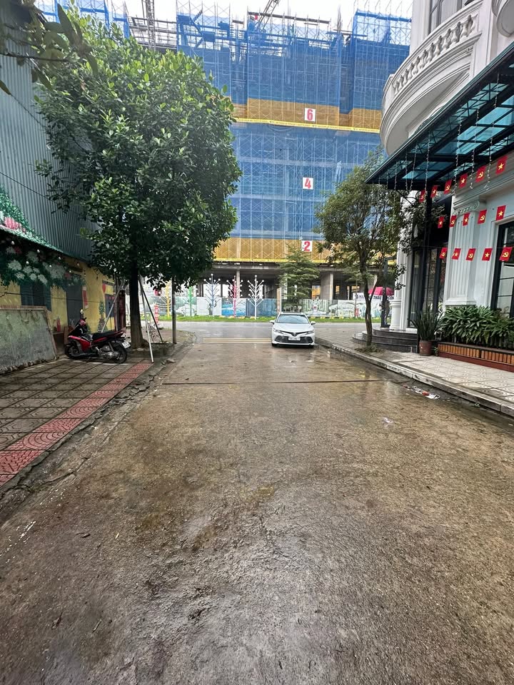 Nhà 2 tầng chính chủ tại Gia Cẩm, Việt Trì 82.5m² - Giá chỉ 10 tỷ, tặng nhà!