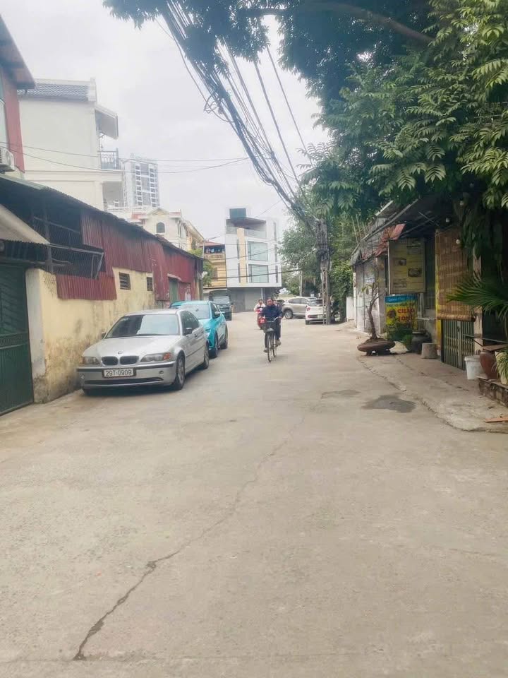 Đất lô góc Tứ Hiệp 40m² giá 6 tỷ - Cơ hội đầu tư lý tưởng!