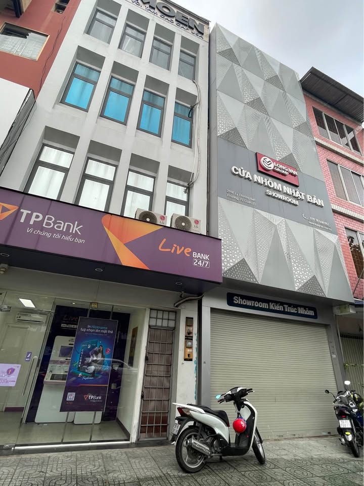 Cho thuê mặt tiền đường Lý Thường Kiệt, quận 10, 4 tầng, giá 30 triệu - Kinh doanh thuận lợi!