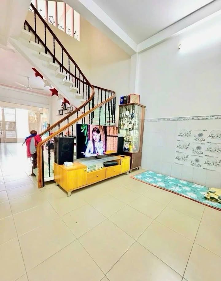 FrontHouse Bàu Cát, Tân Bình 72m² giá 13 tỷ - Đầu tư sinh lời hấp dẫn!