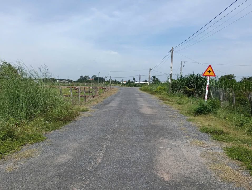 Đất nền Tân Trung, Bình Minh, Tây Ninh 650m² giá 39 tỷ - Cơ hội đầu tư tuyệt vời!