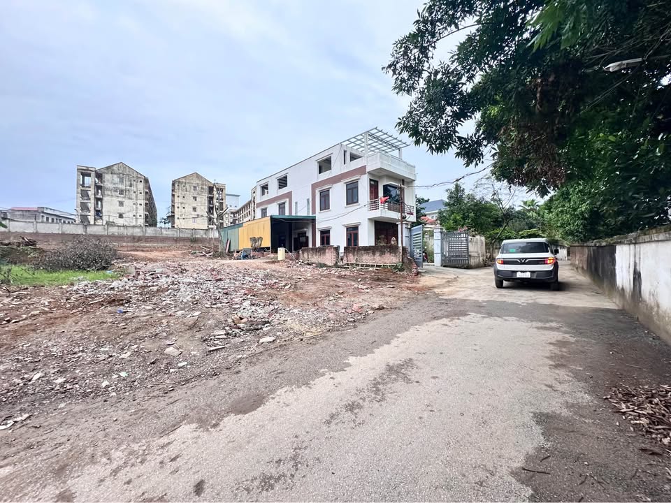 Bán đất Vân Phú, Việt Trì 108m² giá 2.68 tỷ - Đường thông ô tô tránh nhau