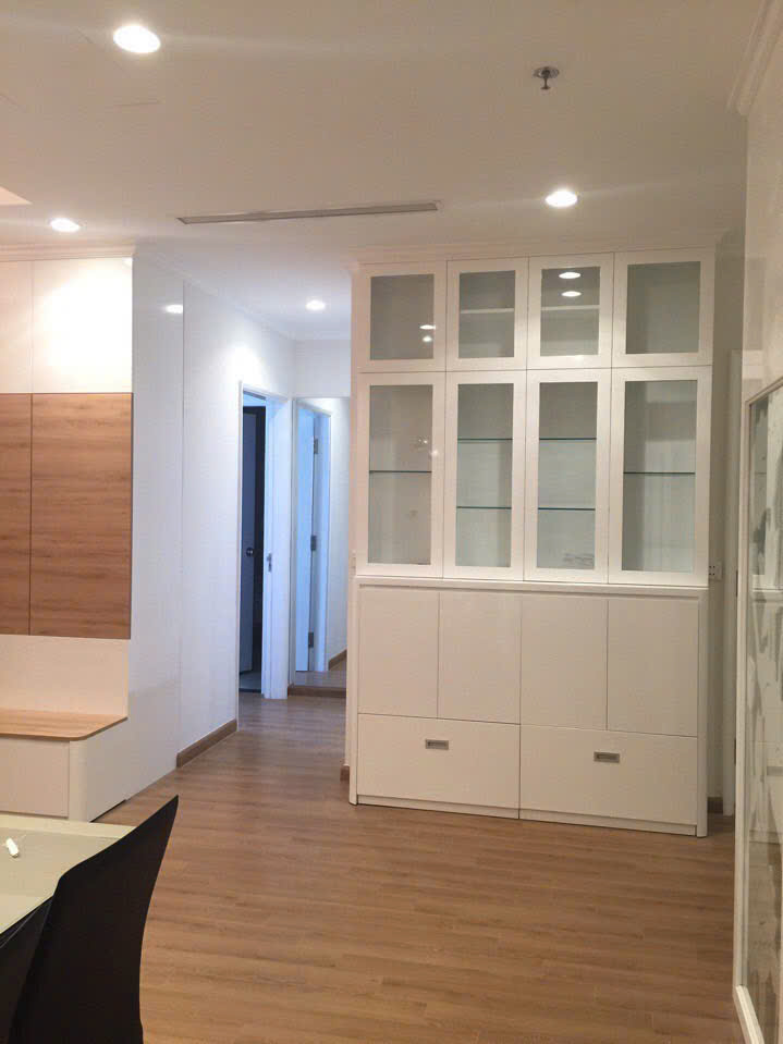 Căn hộ R2 Royal City Thượng Đình 115m² giá 27 triệu - Full nội thất, nhận nhà ngay!