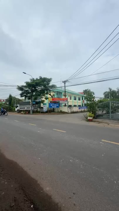 Đất thổ cư ấp 4 xã Sông Trầu 100m² giá 950 triệu - Cơ hội đầu tư sinh lời!