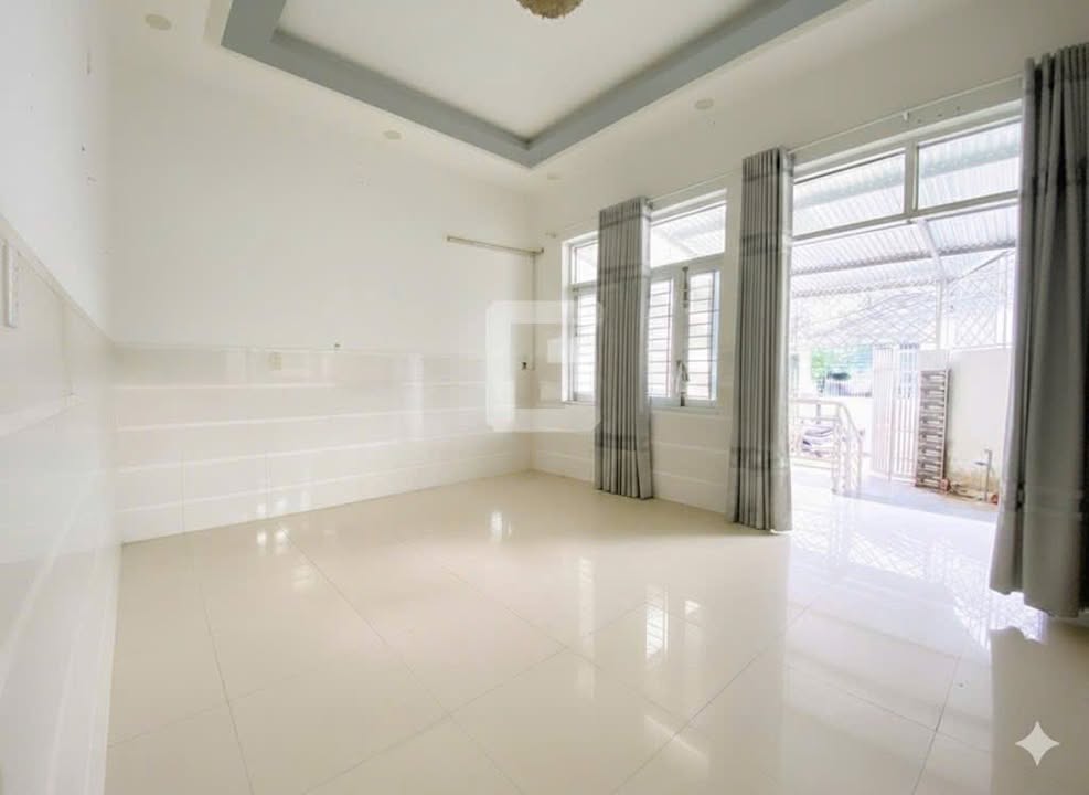 Bán đất Vĩnh Hoà Nha Trang 114m² giá 5.8 tỷ - Cách biển chỉ 350m!