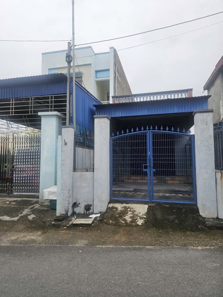 Nhà mái bằng 110m² xóm Nam Lưu Kiếm, Hải Phòng - Giá chỉ 2 tỷ VND!