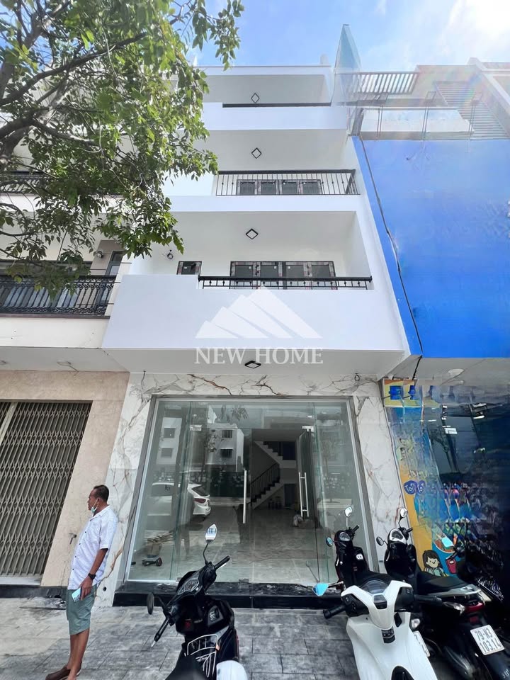 Cho thuê nhà mặt phố Thích Quảng Đức Nha Trang 100m² giá 35 triệu - Kinh doanh lý tưởng!