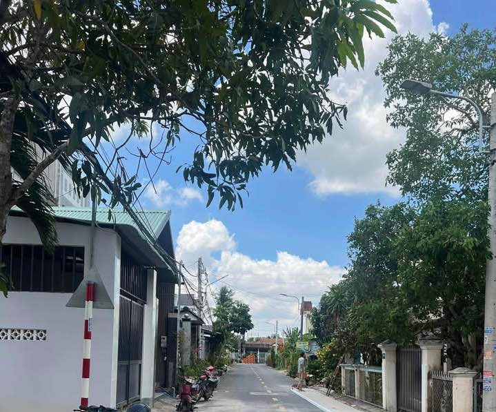 Đất nền mặt tiền đường Huỳnh Phan Hộ, Bình Thủy 167m² - Giá chỉ 2 tỷ hấp dẫn!