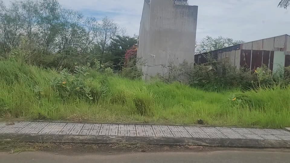 Đất nền Long Phước Quận 9 60m² giá 2.2 tỷ - Lô sạch đẹp, sẵn sàng xây dựng!