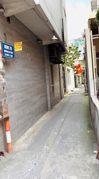 Nhà bán quận 8, 28m² giá 2.58 tỷ - Hẻm an ninh, thông thoáng!