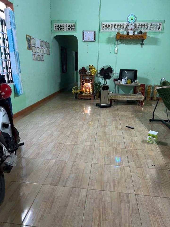 Nhà nguyên căn phường Tân Thiện, Đồng Xoài 2PN giá chỉ 2.5 triệu/tháng - Sẵn sàng cho thuê!