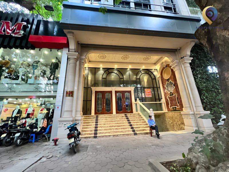 Cho thuê mặt bằng Phan Đình Phùng Ba Đình 200m² - Vị trí đắc địa, kinh doanh thuận lợi!