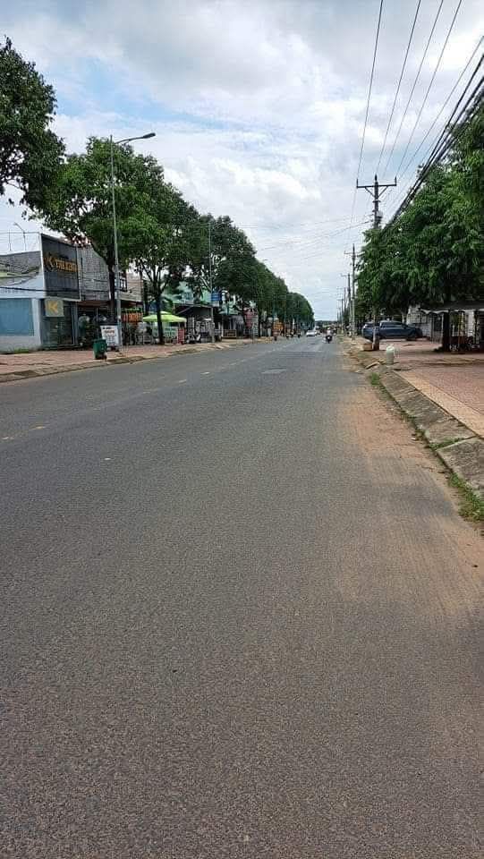 Đất nền ĐT766 Đức Tài 350m² giá 3 tỷ - Vị trí buôn bán sầm uất!