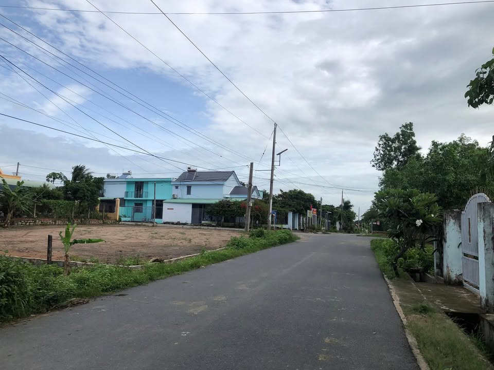 Đất nền Tam Phước Long Điền 600m² giá 3 tỷ - Mặt tiền đường nhựa lớn