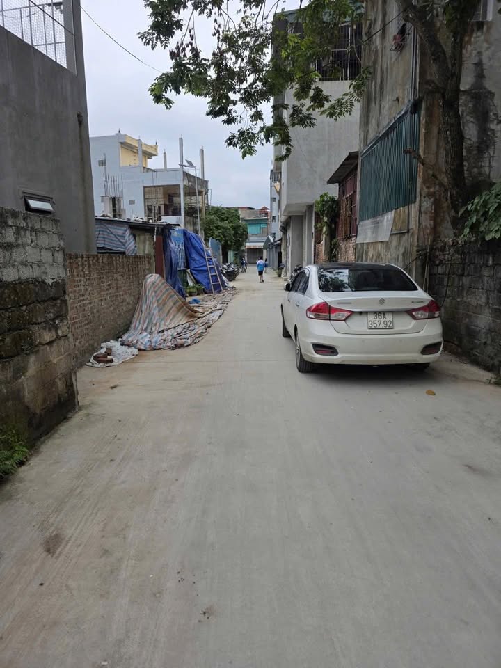 Đất nền phố Lê Lai, Quảng Hưng 70m² giá chỉ 2.6 tỷ - Cơ hội đầu tư tuyệt vời!