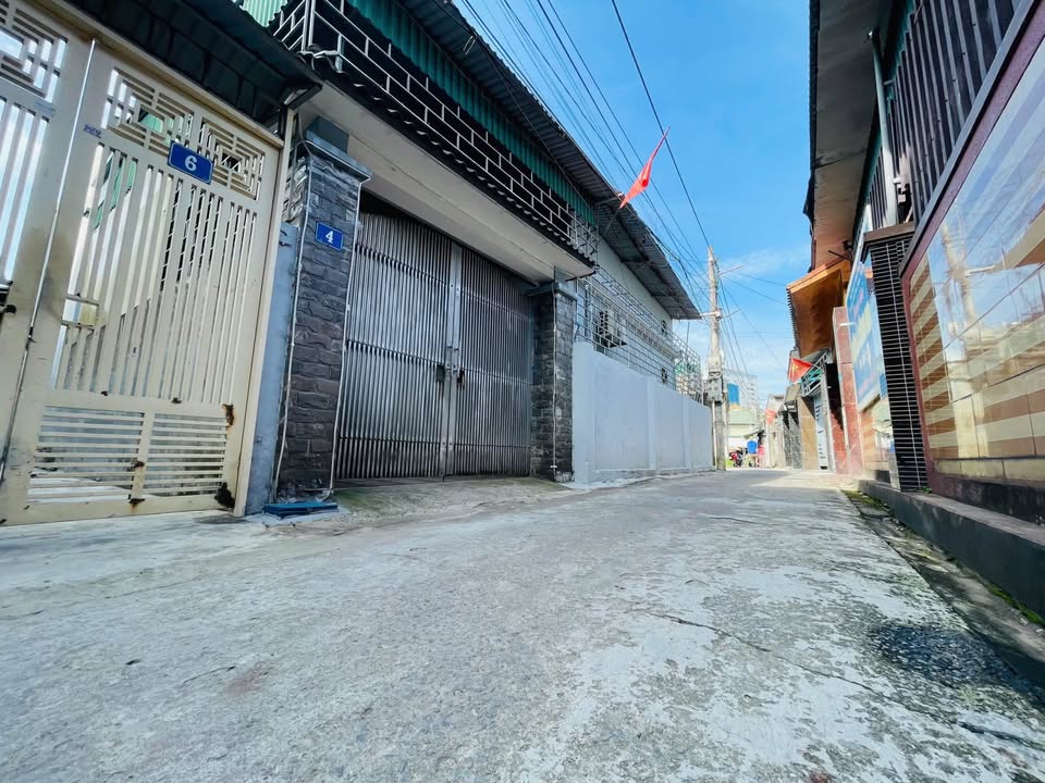 Đất Vinh Phú 98m² giá 3.75 tỷ - Trung tâm tiện lợi, giao thông thuận lợi!