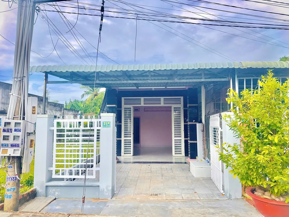 Nhà nguyên căn 2 phòng tại Trường Chinh, Tây Ninh - Dọn vào ở ngay!
