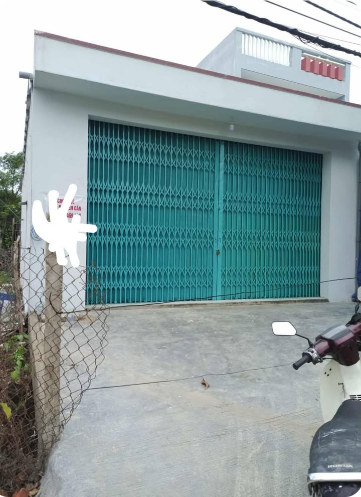 Nhà cấp 4 nguyên căn mặt tiền Trần Quang Khải, Tuy Hoà 123m² - Giá chỉ 4 triệu/tháng!