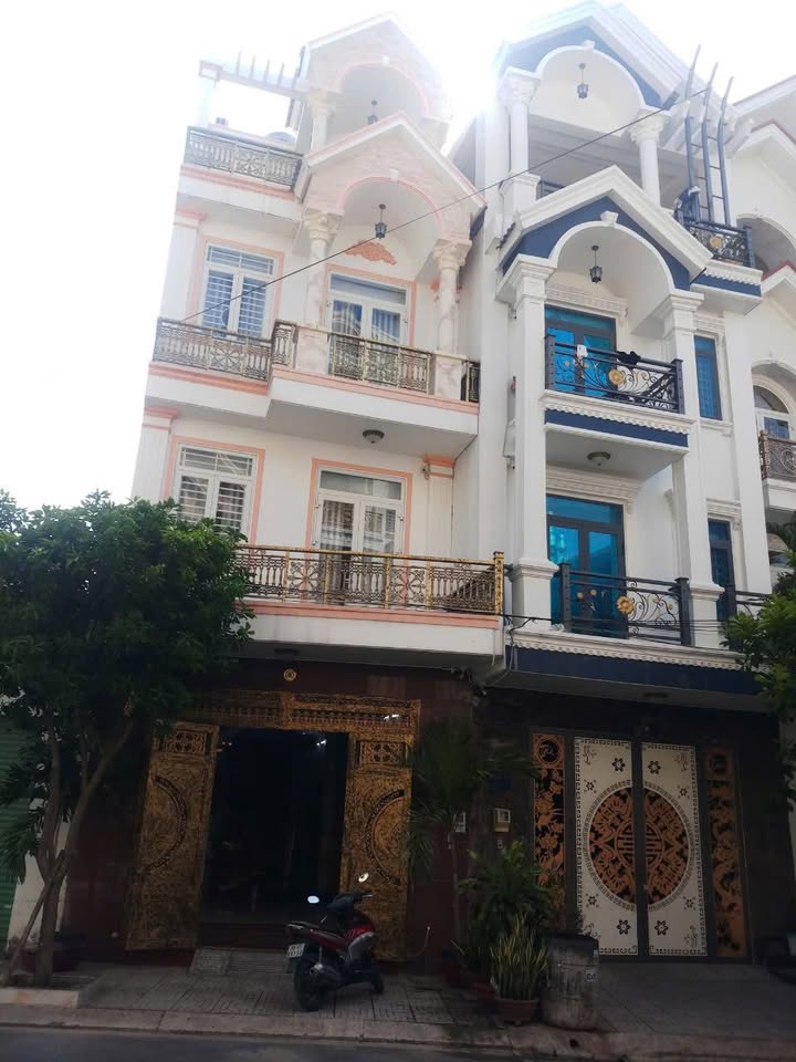 Nhà cho thuê hẻm thông rộng 2 xe hơi tránh nhau, Tân Chánh Hiệp, 65m² - Giá chỉ 15 triệu/tháng!