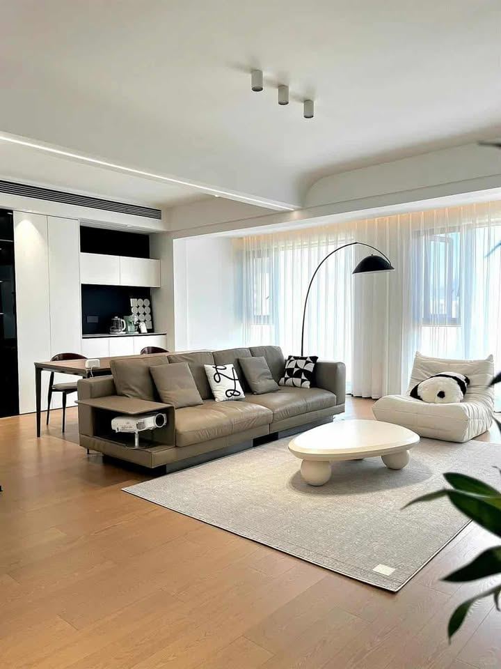 Căn hộ CT16 KDT Định Công 102m² giá 7 tỷ - Full nội thất, chính chủ bán!