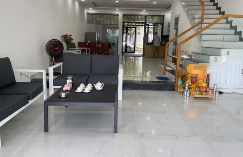 FrontHouse mặt phố Nguyễn Văn Lộc 80m² giá 12 tỷ - Kinh doanh đắc địa!