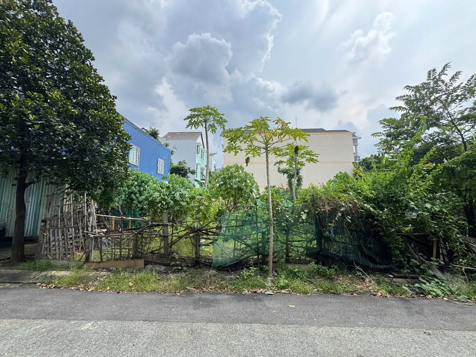 Đất nền An Phú Quận 2 200m² giá 60 tỷ - Vị trí đắc địa, tiềm năng sinh lời cao!