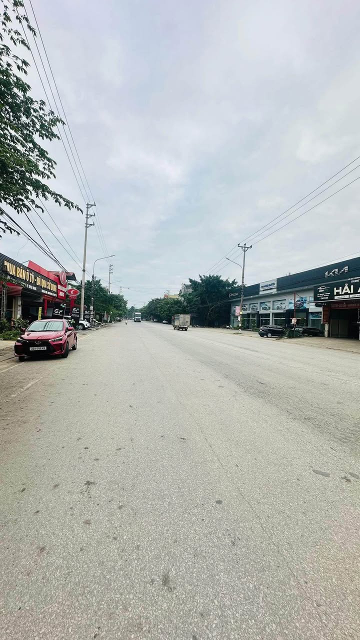 Đất mặt tiền kinh doanh tại xã Lưỡng Vượng, Tuyên Quang 100m² - Vị trí cực hiếm, dân cư đông đúc!