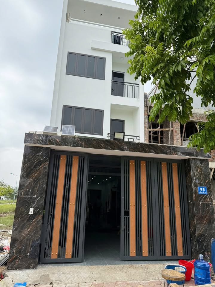 Nhà 4 tầng mới xây tại KĐT mới Xuân Hòa, Phúc Yên, 90m² giá 5 tỷ - Nhà đẹp, vào ở ngay!