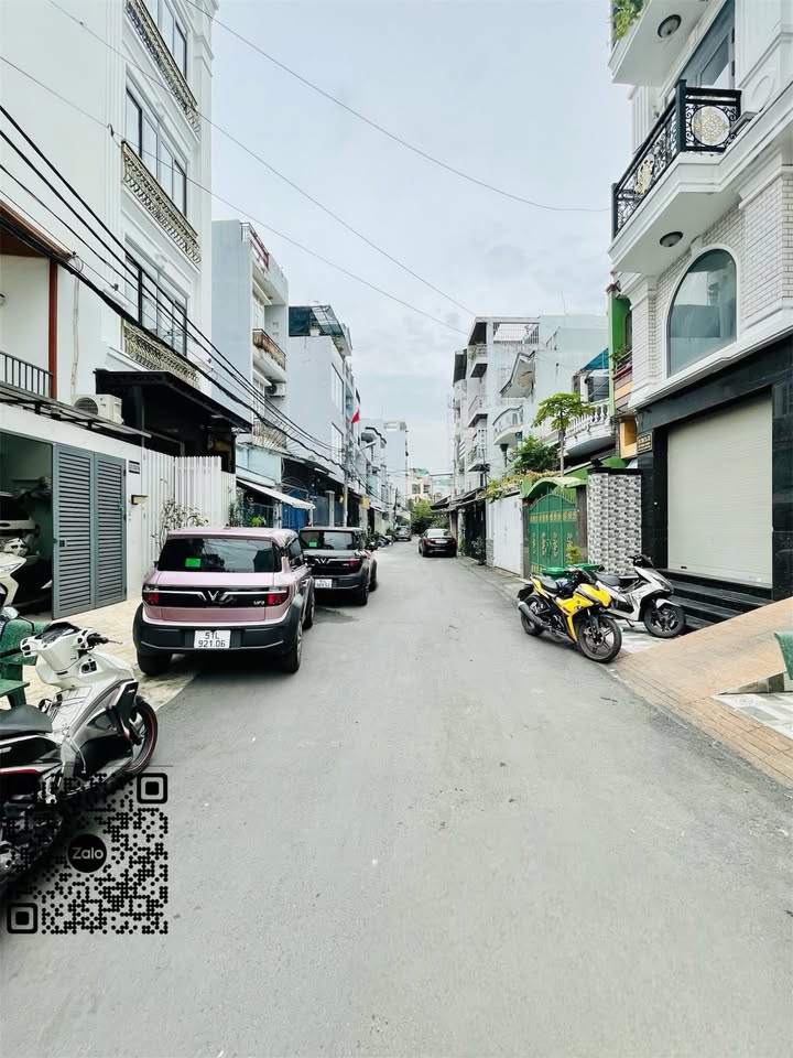 Nhà phố Lý Chiêu Hoàng, Quận 6, 100m² giá 8 tỷ - Sẵn sàng vào ở!