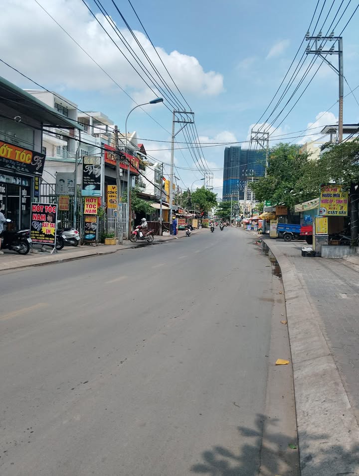 Nhà hẻm 1135 Huỳnh Tấn Phát, Q7 - 80m² giá 4 tỷ - Tiện nghi đầy đủ, sẵn sàng ở ngay!