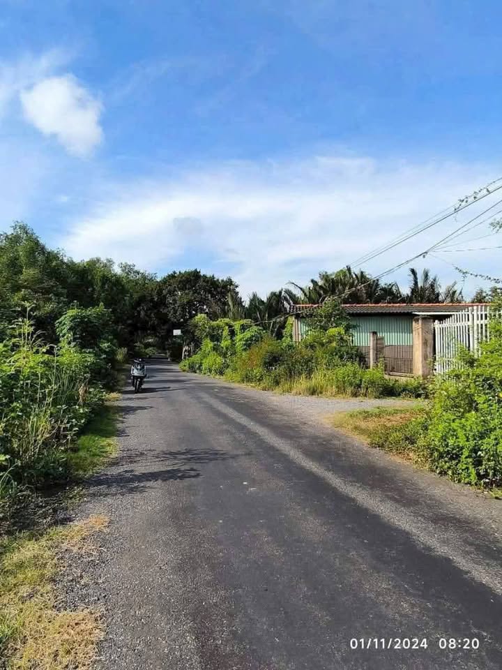 Đất thổ cư mặt tiền đường Nguyễn Văn Siêu 171m² giá 2 tỷ - Đầu tư sinh lời ngay!