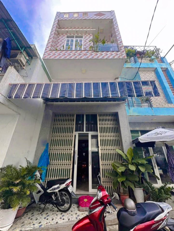 Nhà đẹp Lê Thanh Nghị 49m² giá 2.9 tỷ - Sẵn sàng vào ở ngay!